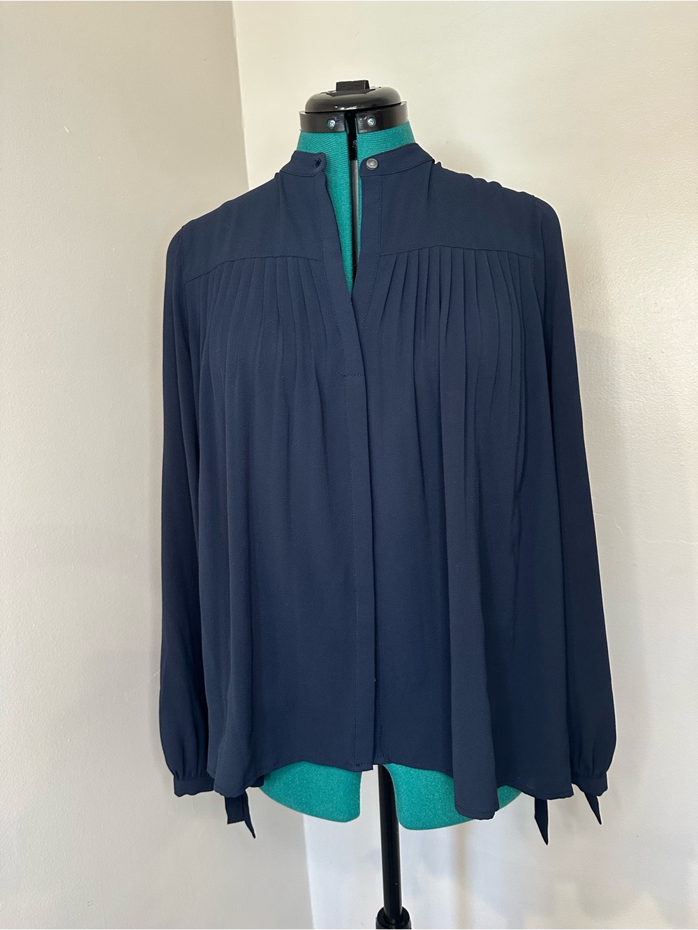 Abercrombie & Fitch Navy Pleated Long-Sleeve Blouse hidden button up
